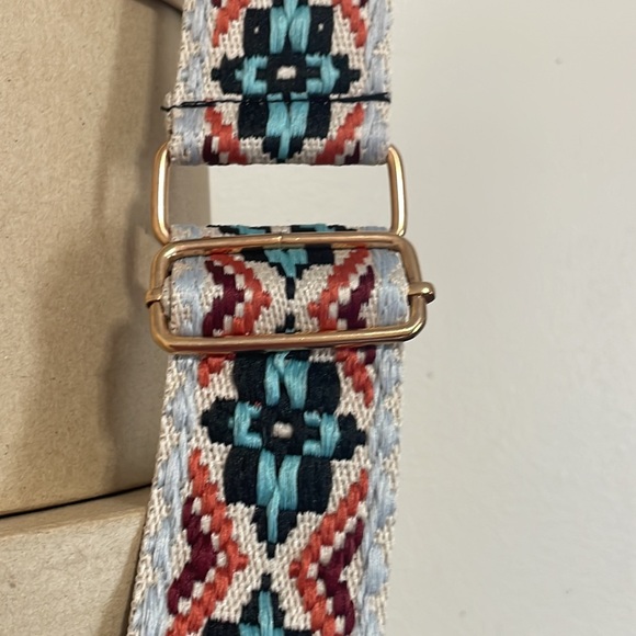 🎉❤️ NEW Marissa Black Crossbody Purse Adjustable Detachable Multicolor Strap - Picture 5 of 5